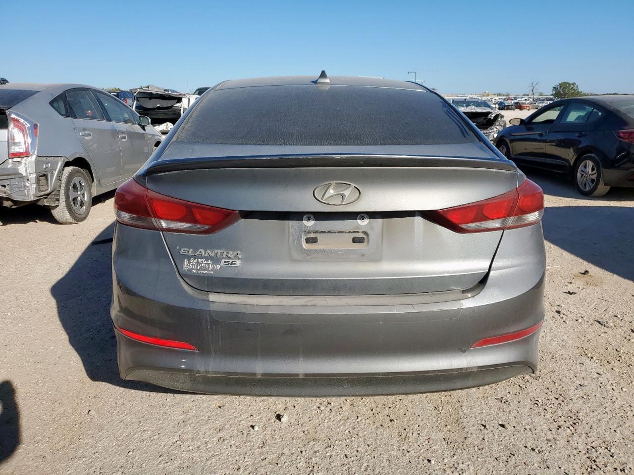 2017 HYUNDAI ELANTRA