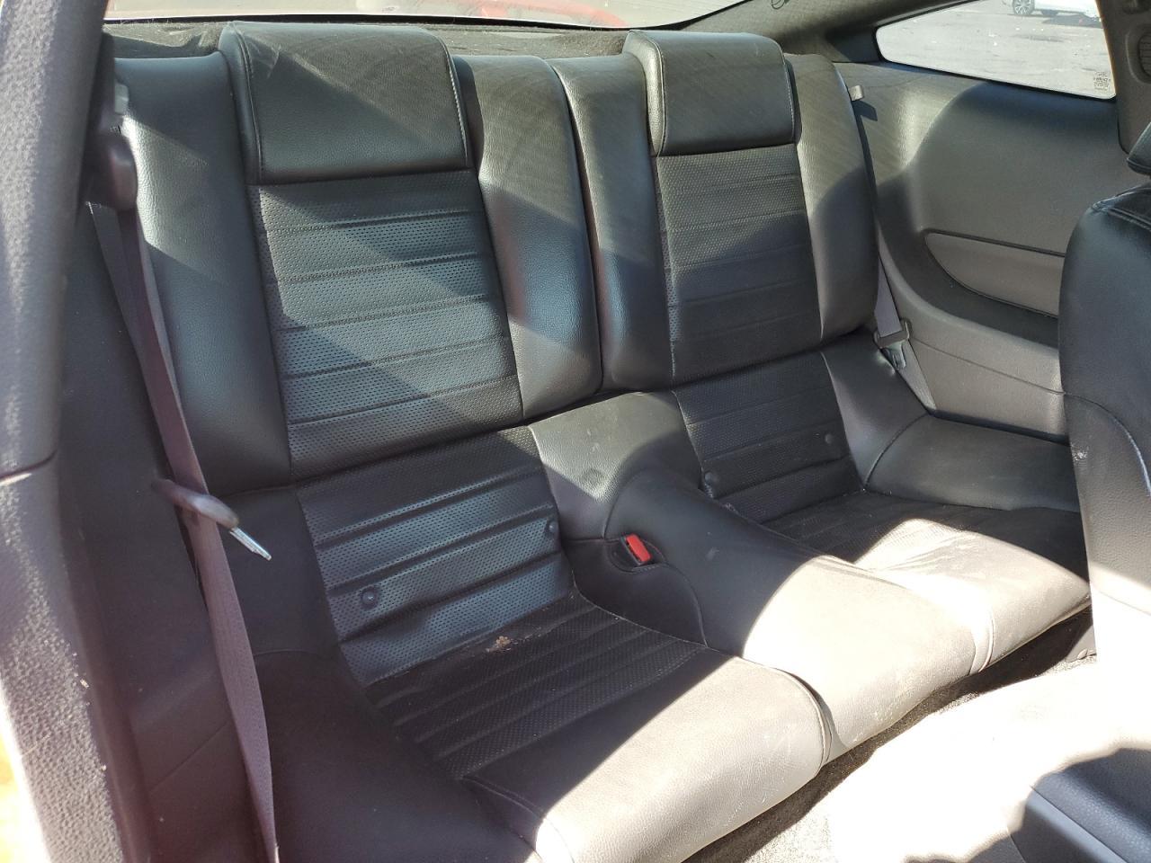 2005 FORD MUSTANG