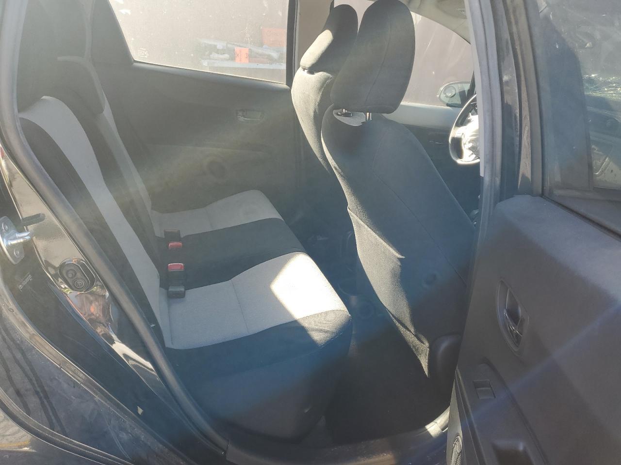 2012 TOYOTA YARIS