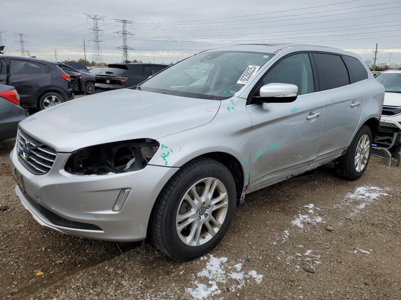 2015 VOLVO XC60