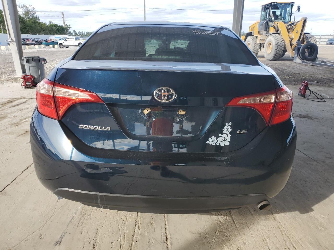 2019 TOYOTA COROLLA