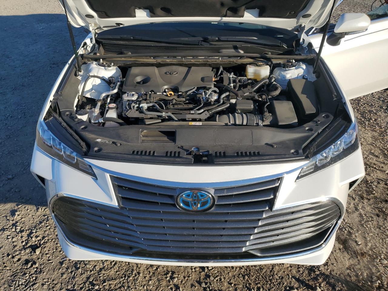 2022 TOYOTA Avalon