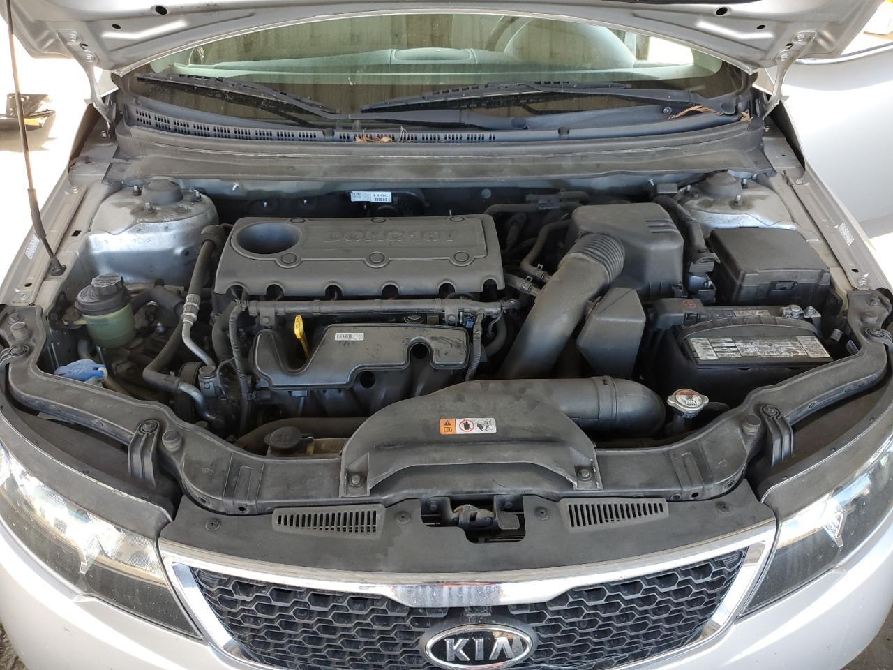 2013 KIA FORTE
