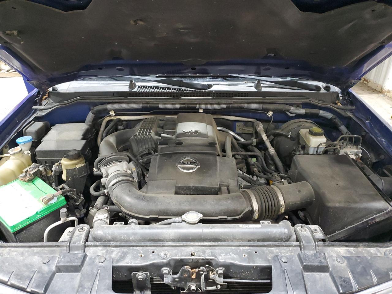 2012 NISSAN Frontier