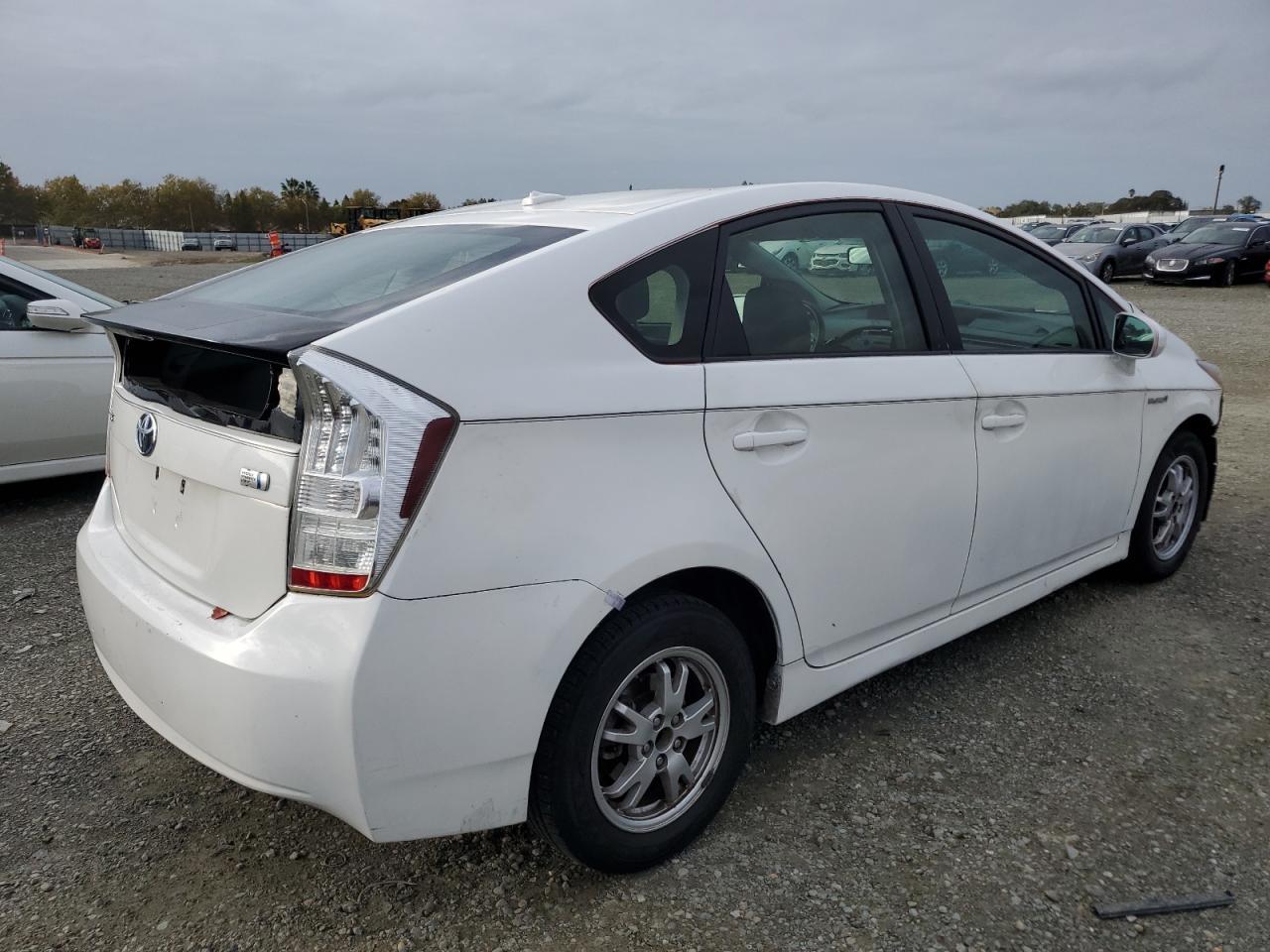 2011 TOYOTA PRIUS