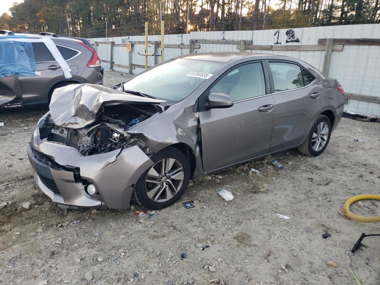 2014 TOYOTA COROLLA