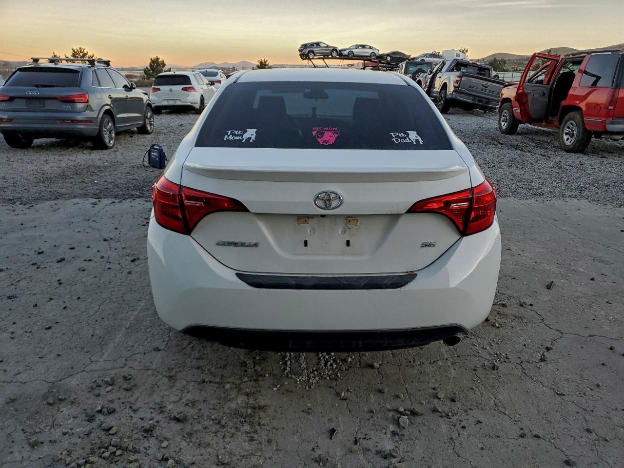 2019 TOYOTA COROLLA