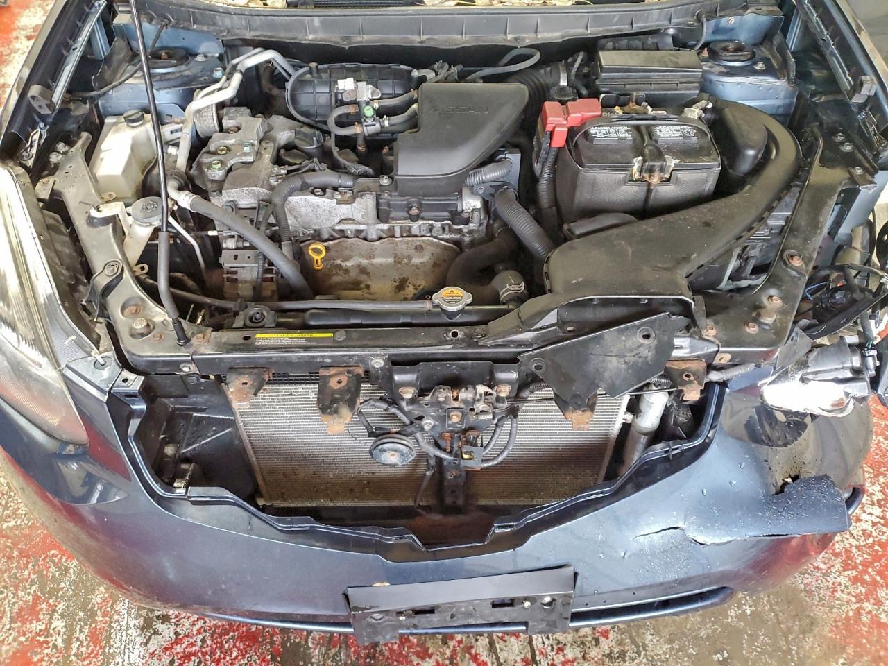 2015 NISSAN ROGUE