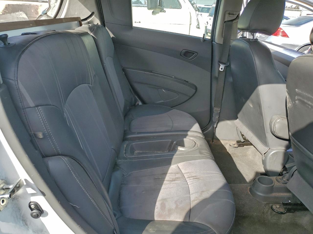 2015 CHEVROLET Spark