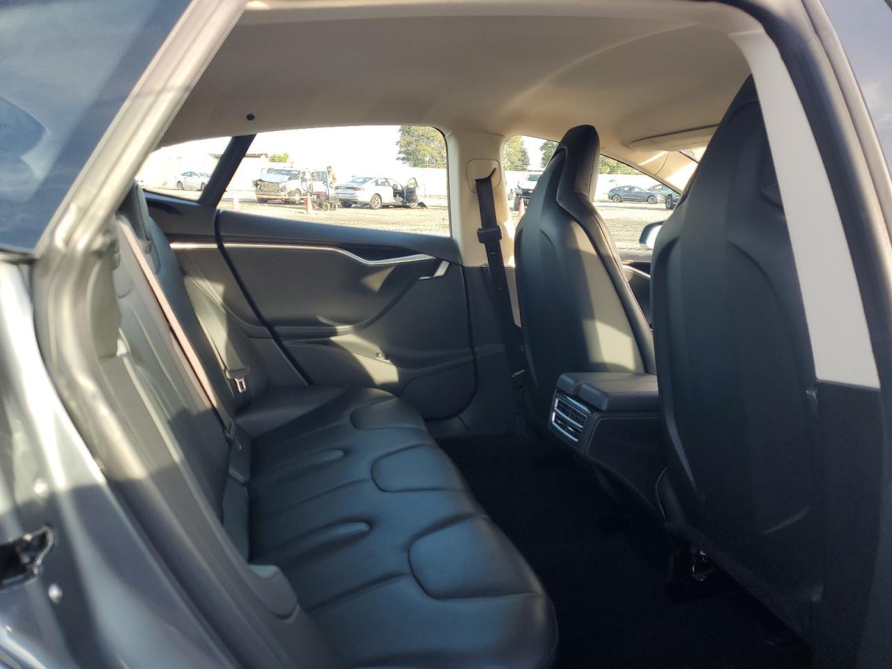 2013 TESLA MODEL S