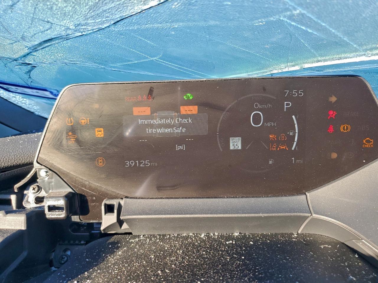 2024 TOYOTA PRIUS