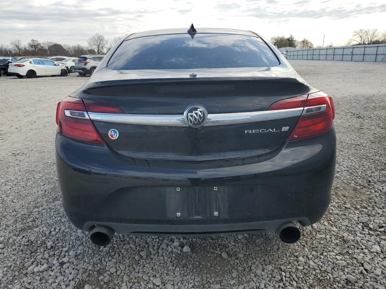 2017 BUICK Regal