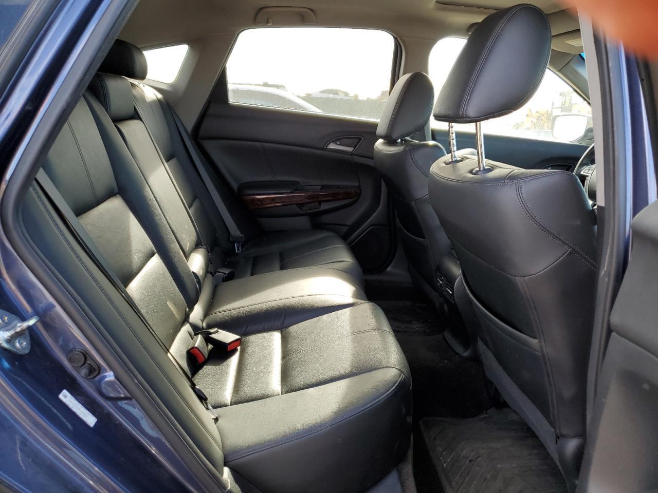 2012 HONDA Crosstour