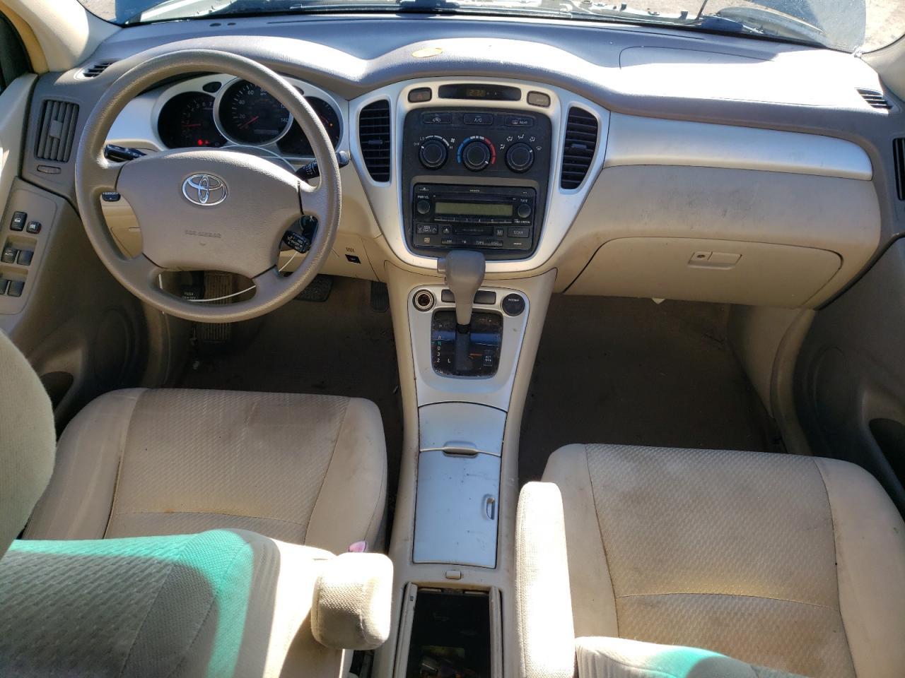 2004 TOYOTA HIGHLANDER