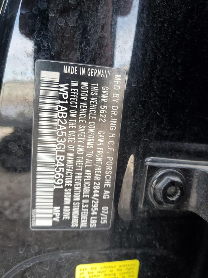 2016 PORSCHE Macan