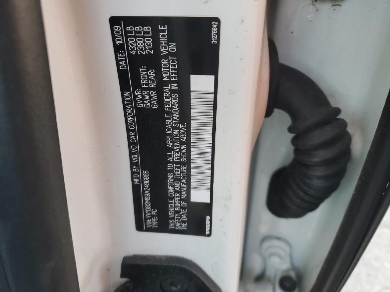 2010 VOLVO S40