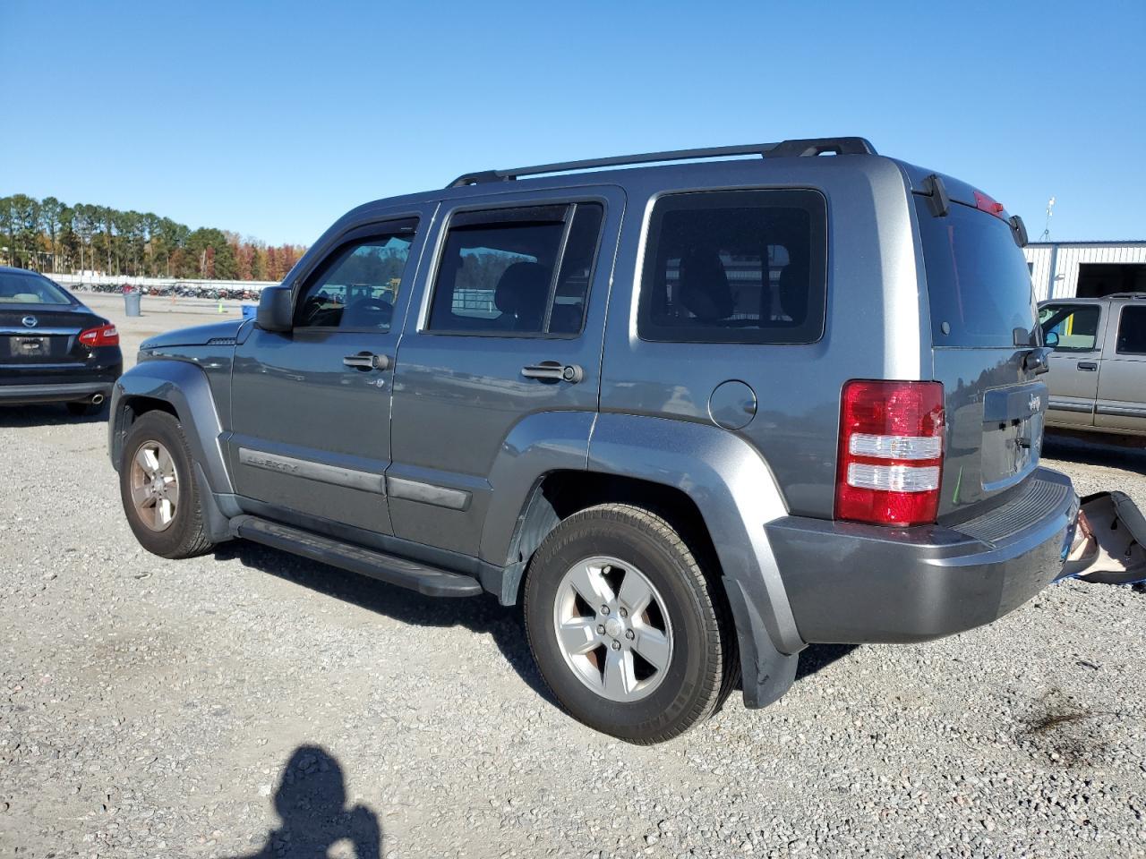 2012 JEEP Liberty