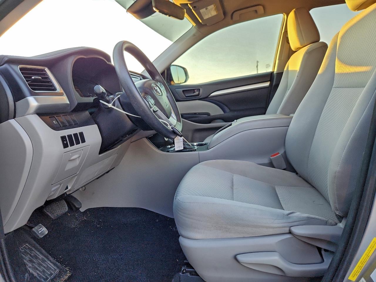 2017 TOYOTA HIGHLANDER