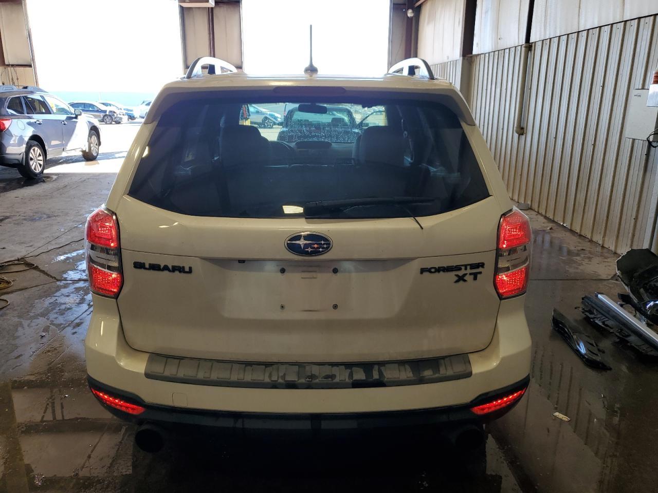 2015 SUBARU FORESTER