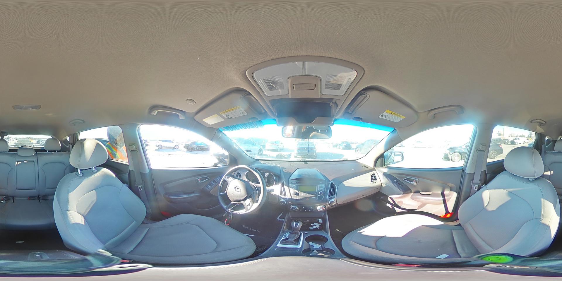 2015 HYUNDAI TUCSON