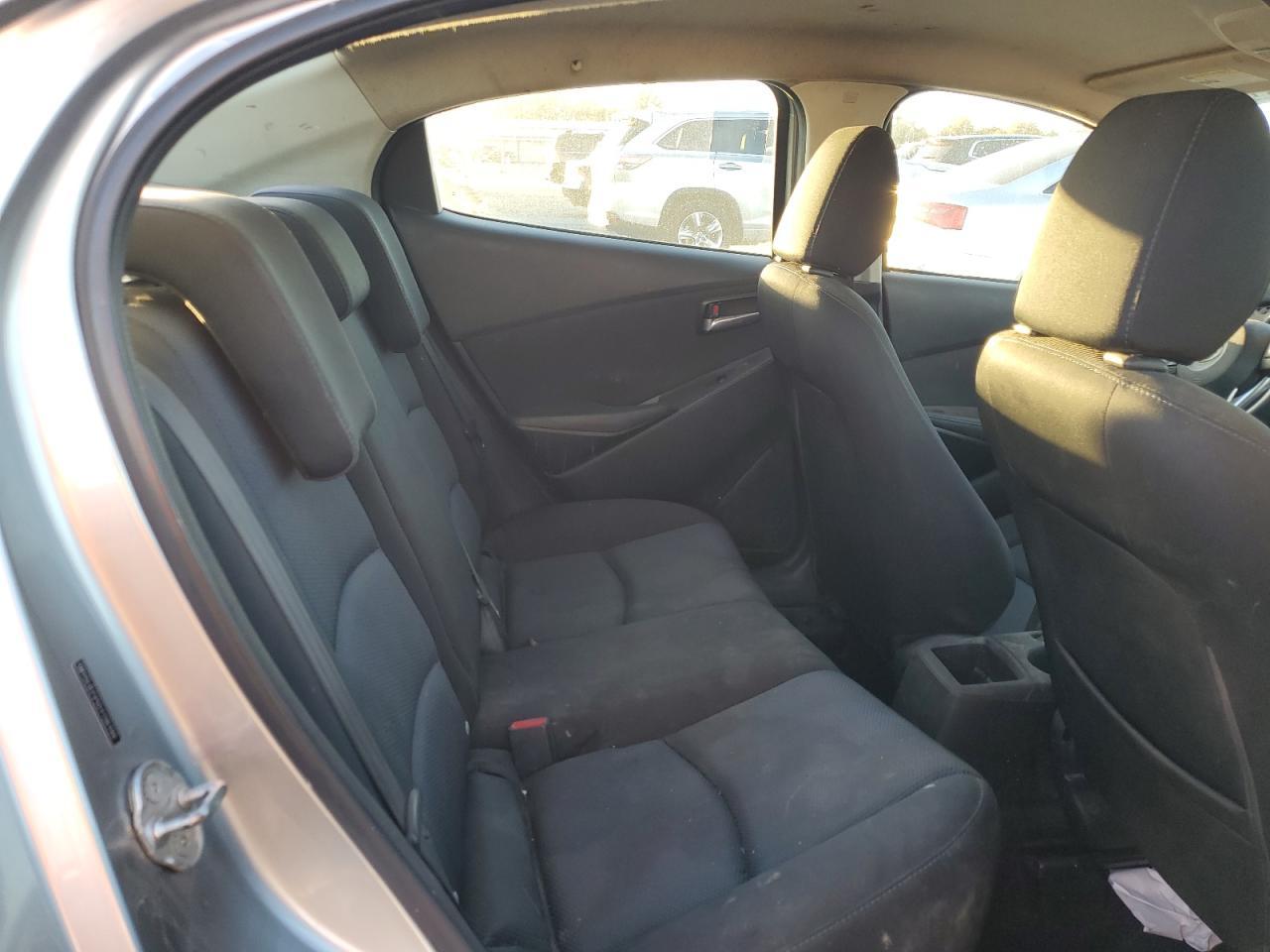 2016 TOYOTA SCION