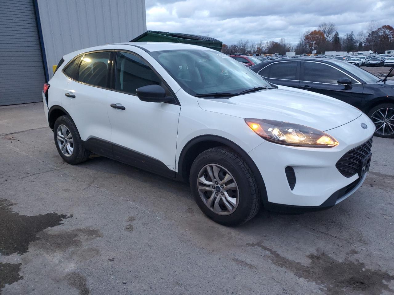 2022 FORD ESCAPE