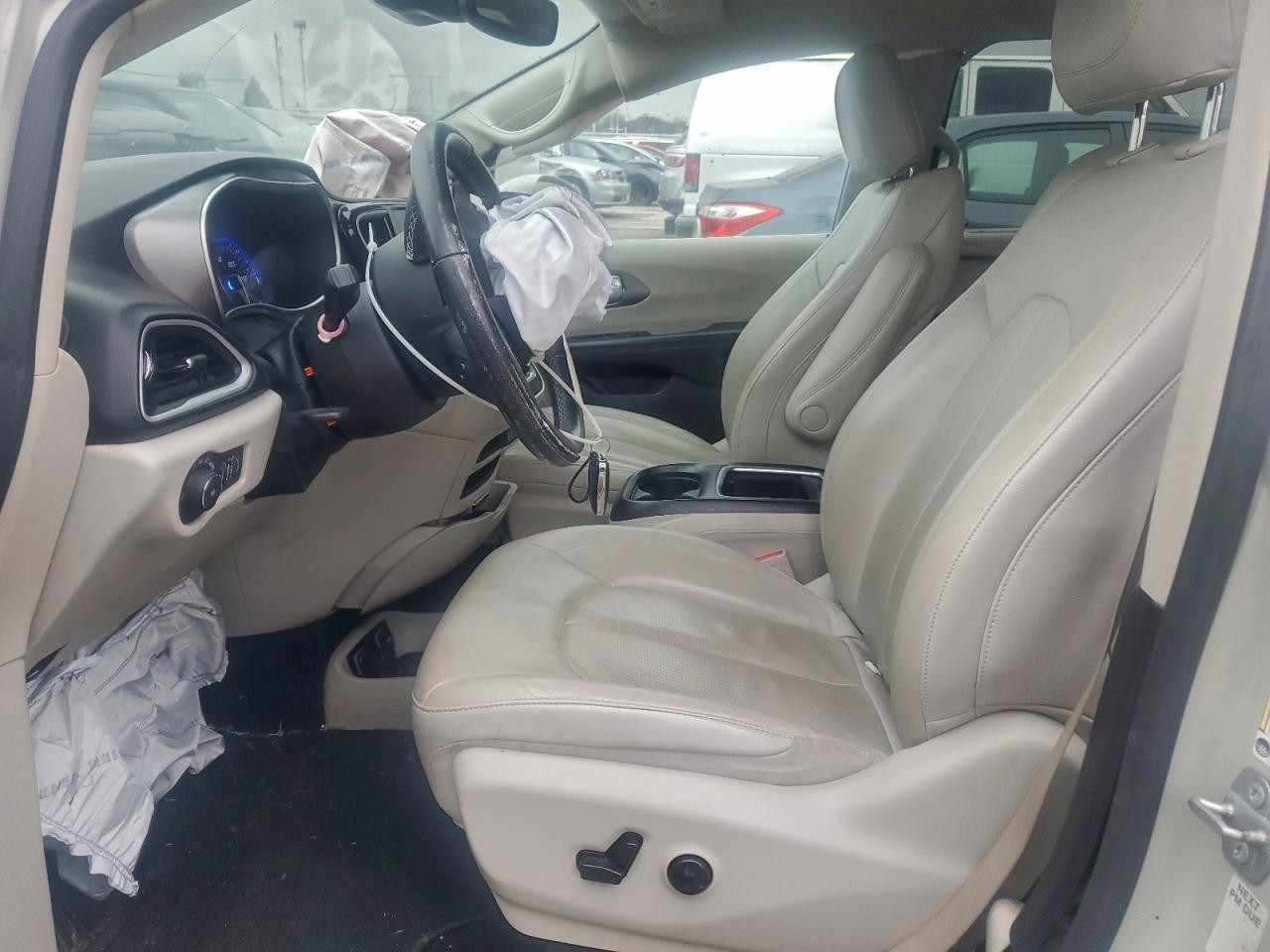 2021 CHRYSLER Pacifica