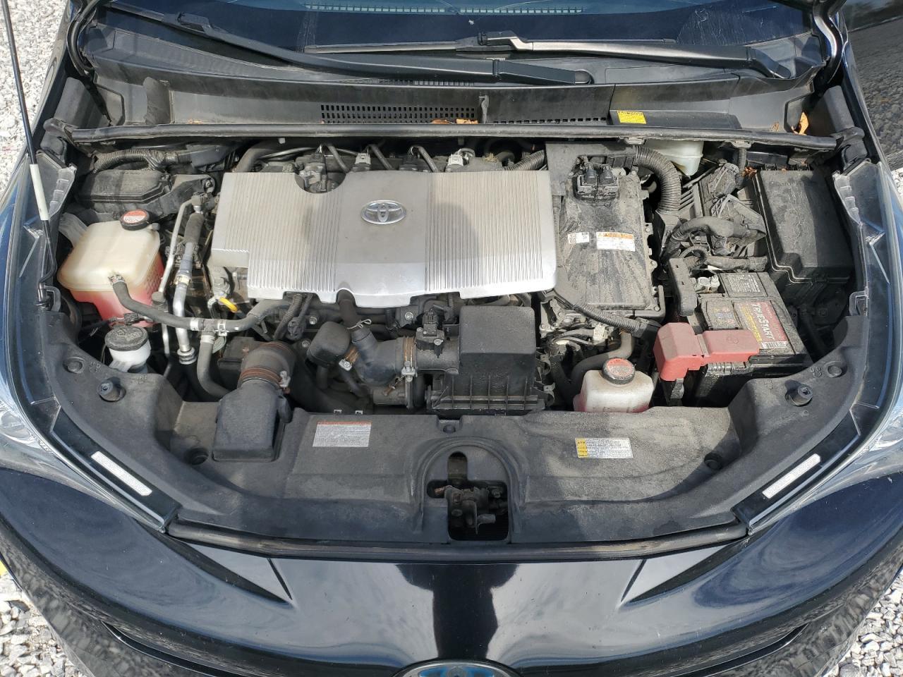 2016 TOYOTA PRIUS