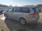 2011 TOYOTA SIENNA
