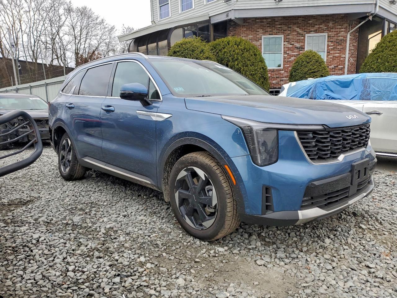 2025 KIA SORENTO