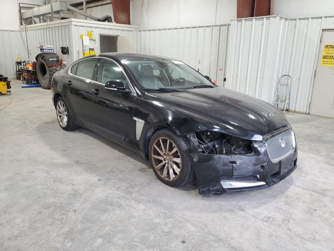 2012 JAGUAR XF