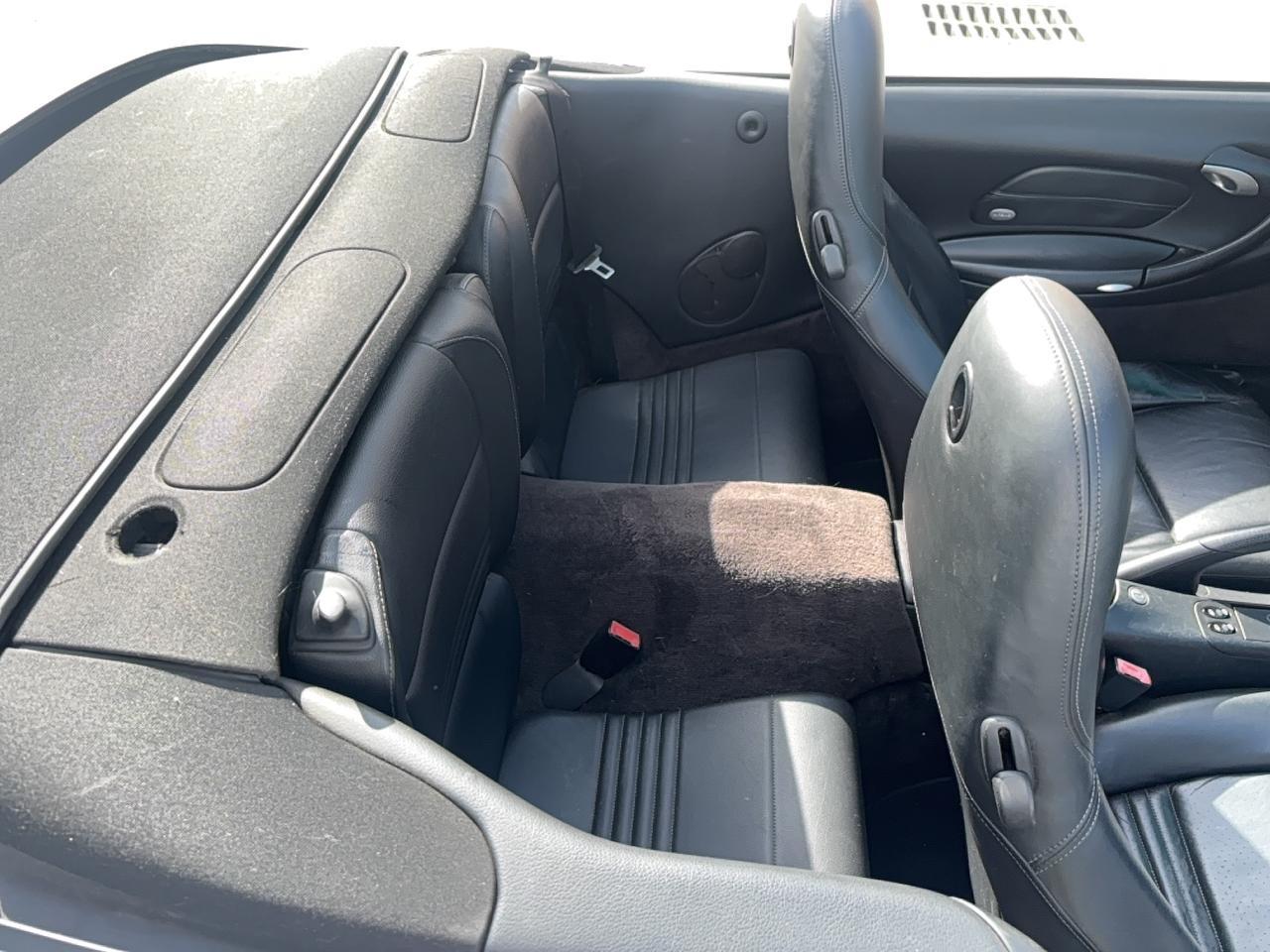 2001 PORSCHE 911