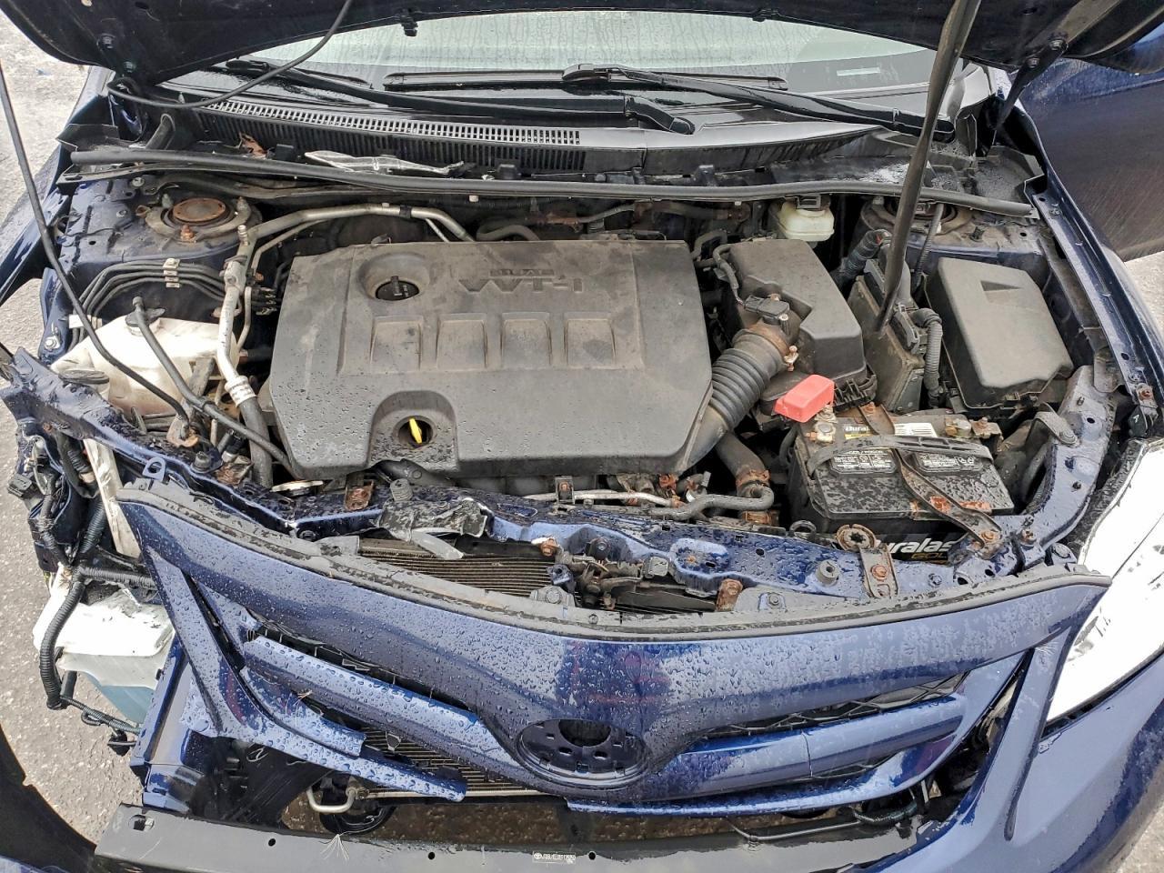 2011 TOYOTA COROLLA