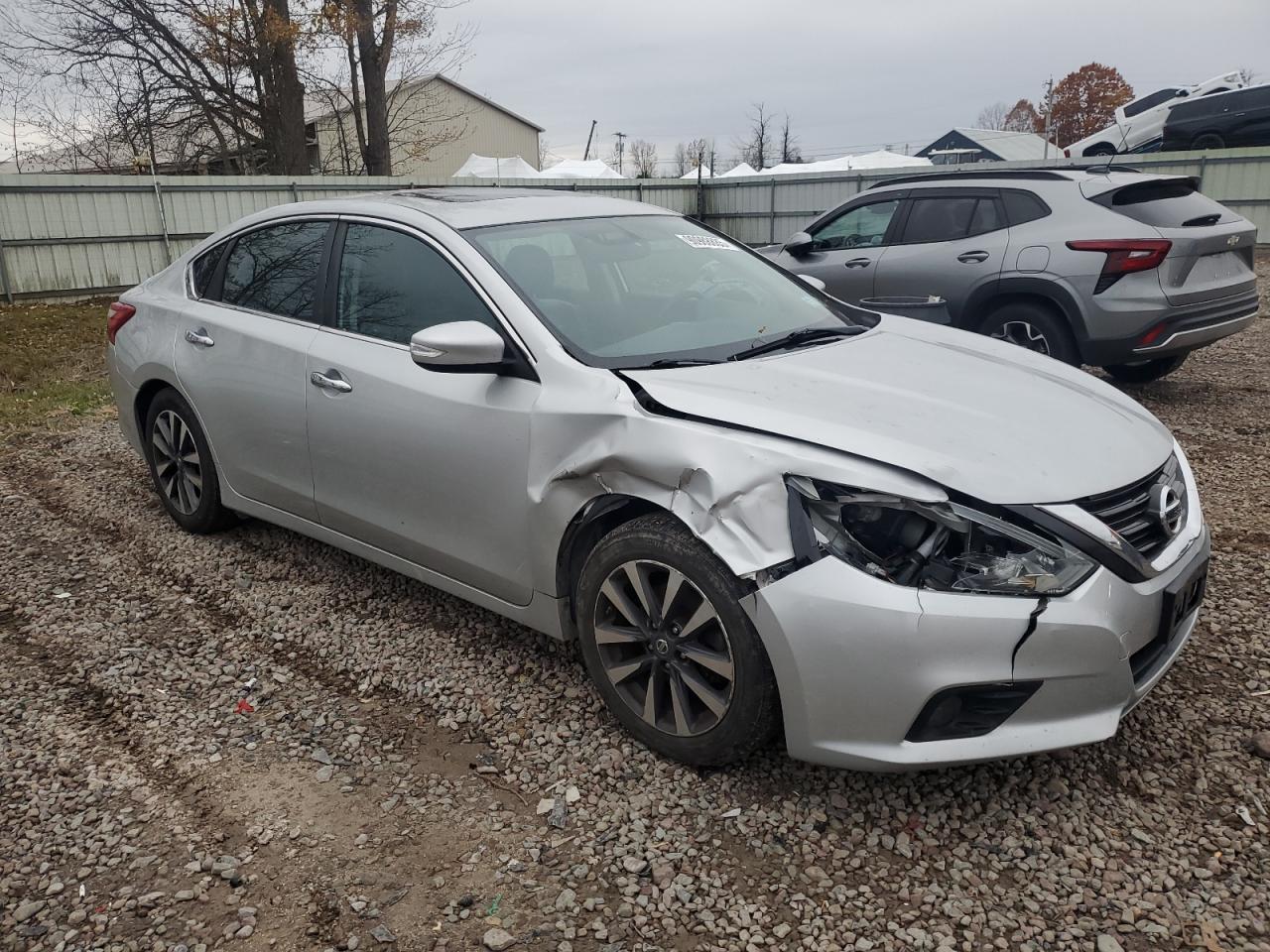 2017 NISSAN ALTIMA