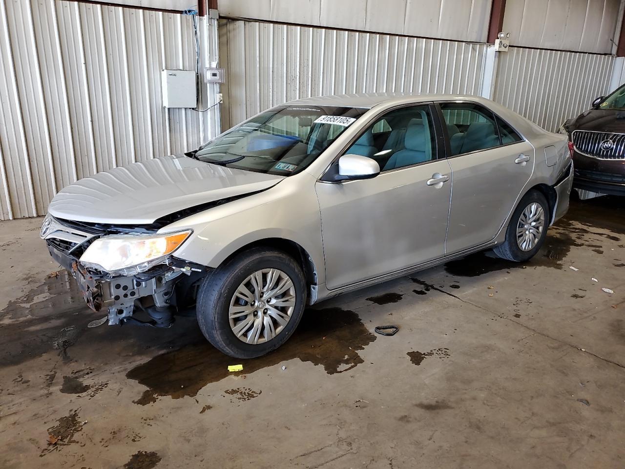 2013 TOYOTA CAMRY
