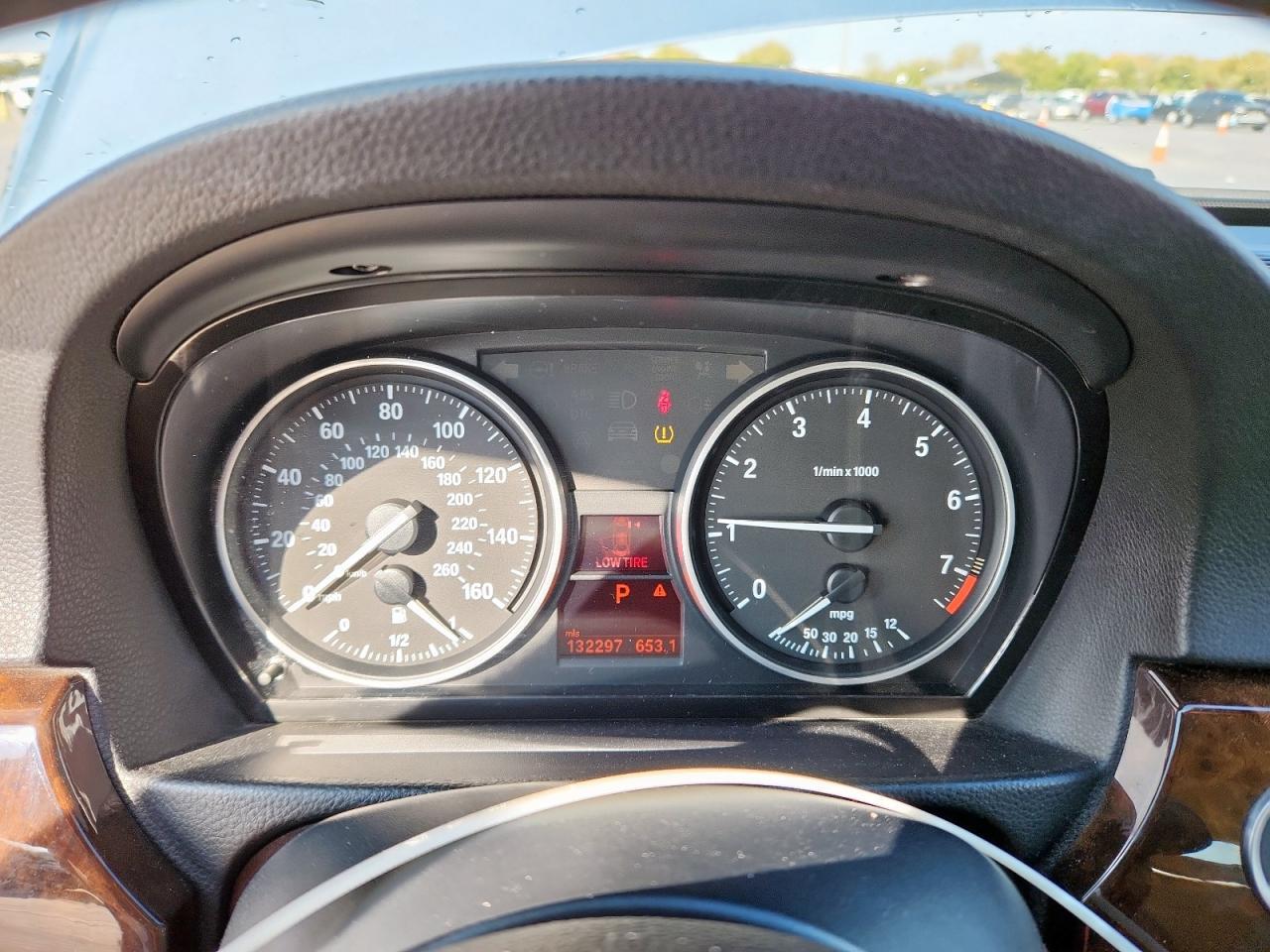 2011 BMW 3 SERIES