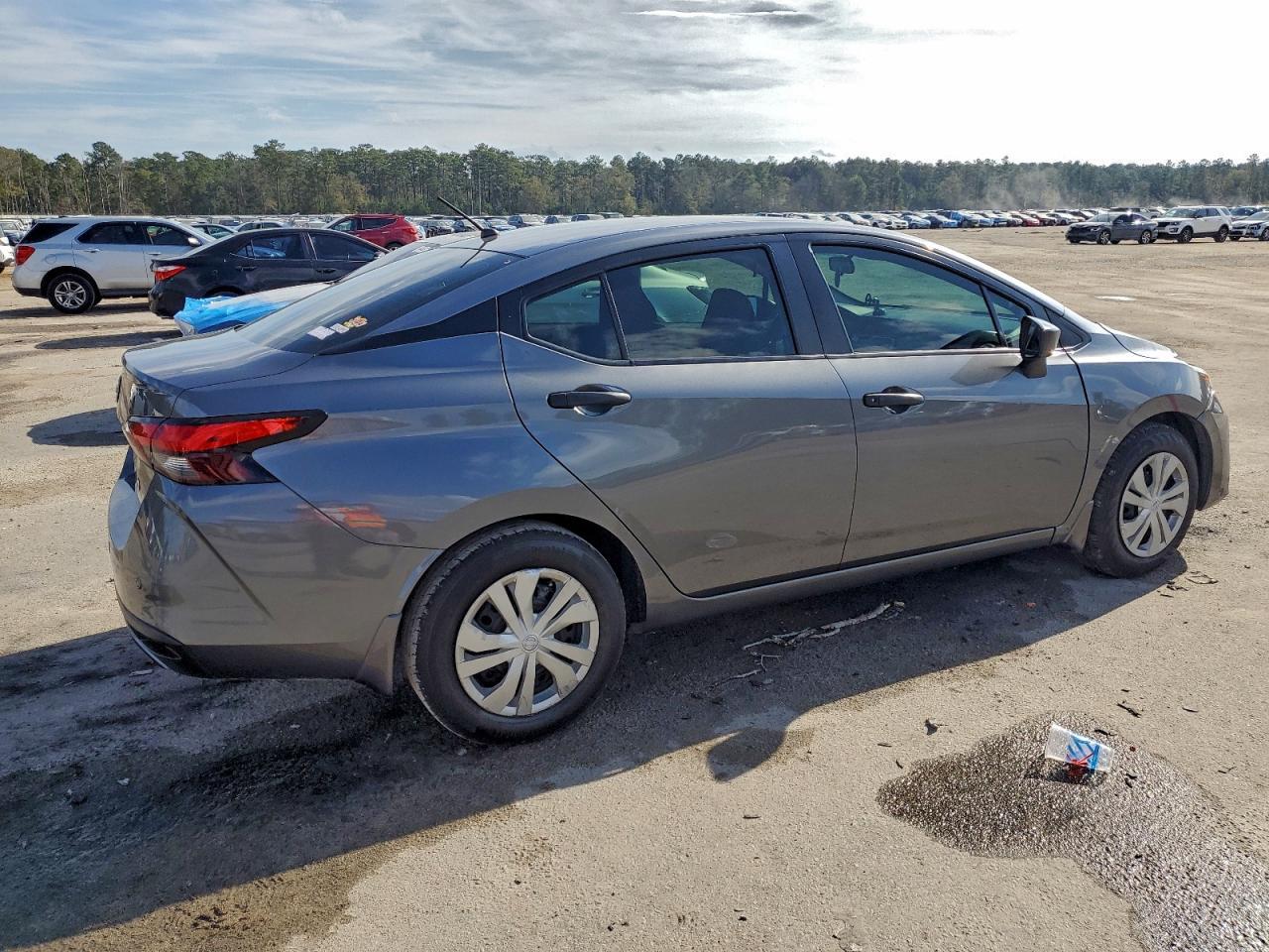 2024 NISSAN VERSA