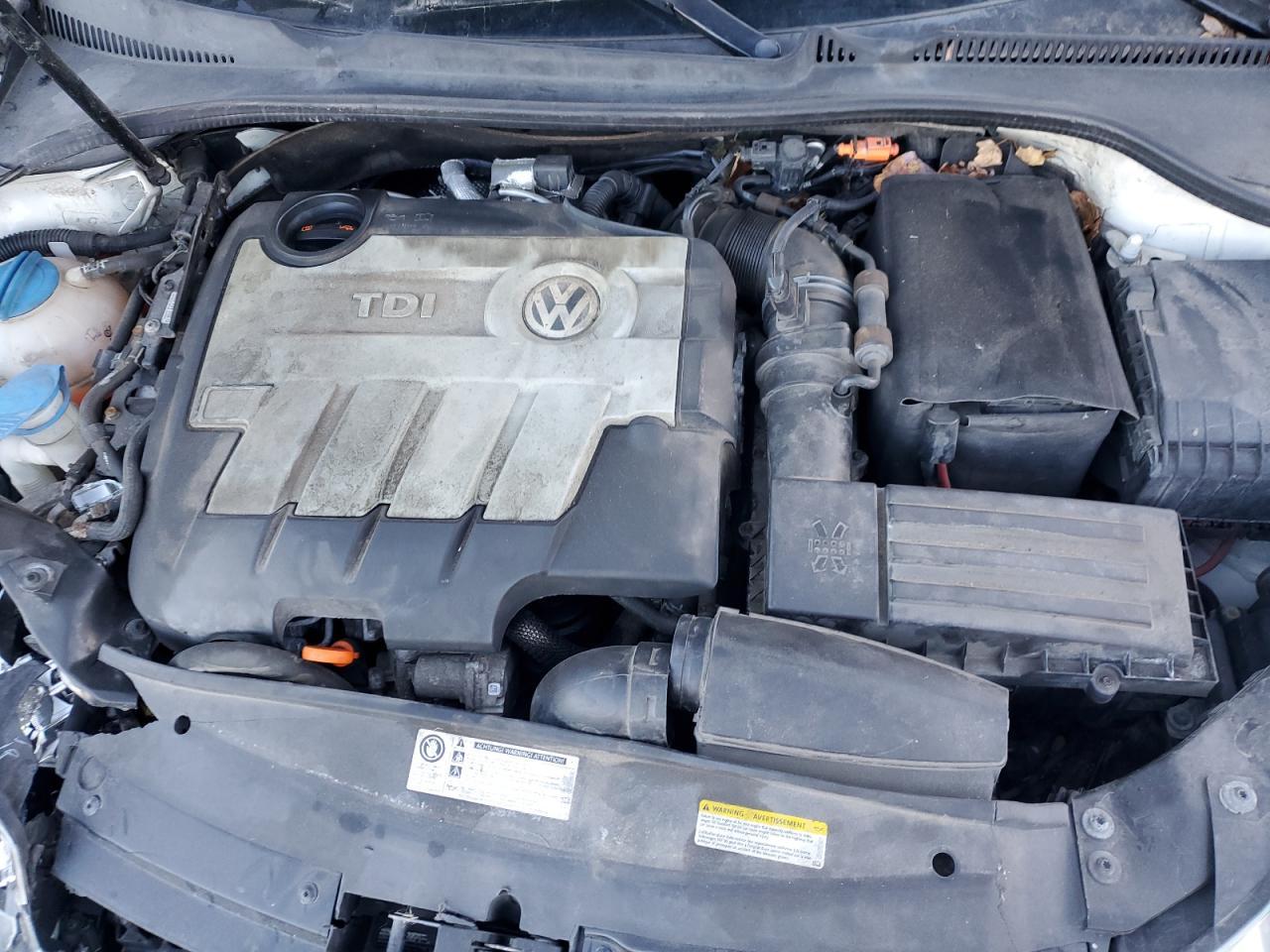 2013 VOLKSWAGEN JETTA