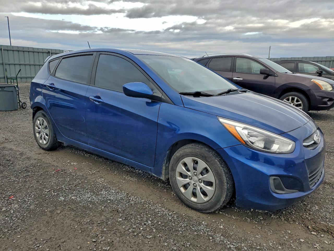 2016 HYUNDAI ACCENT