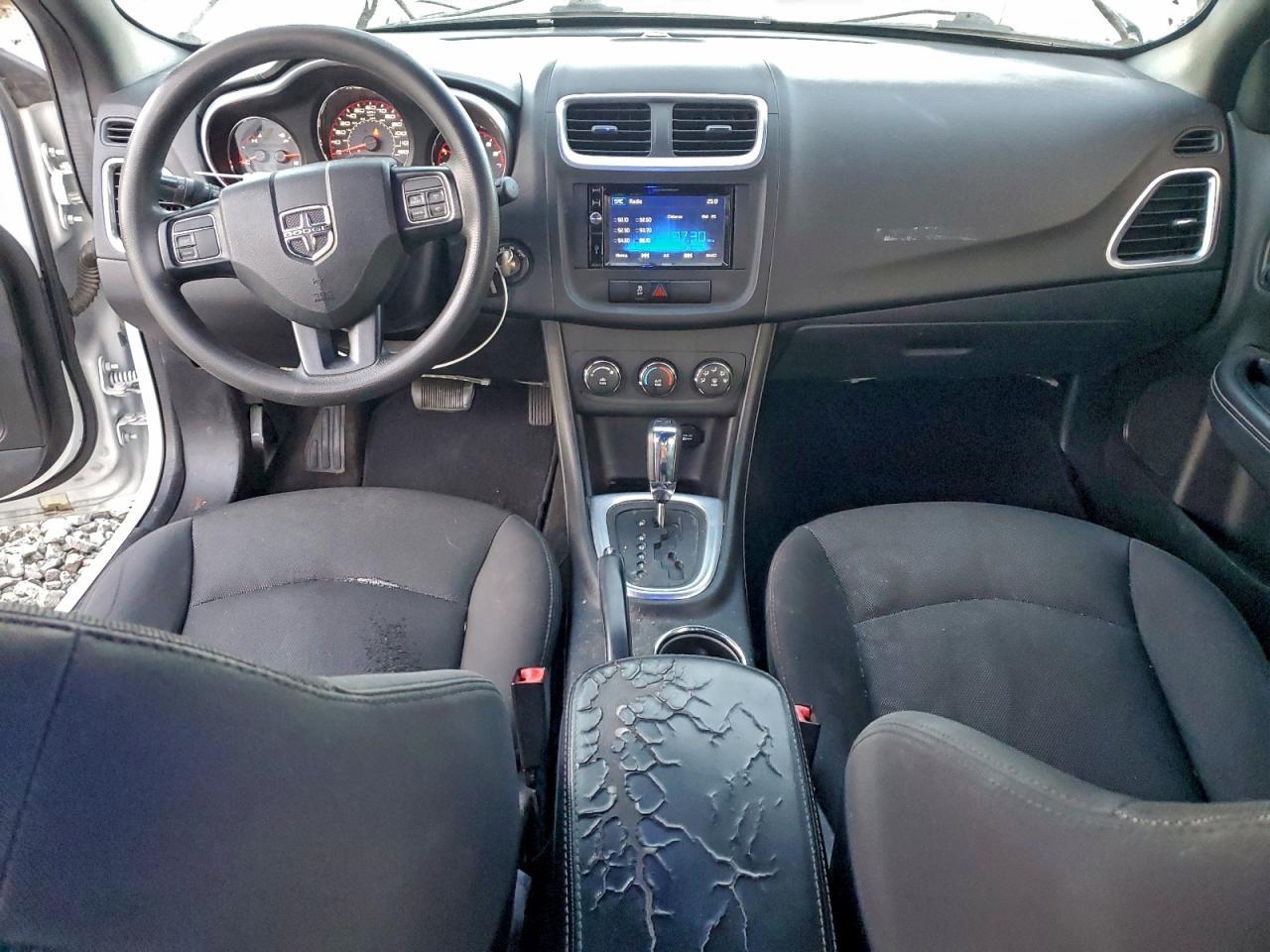 2014 DODGE Avenger