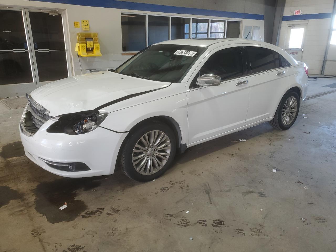 2012 CHRYSLER 200