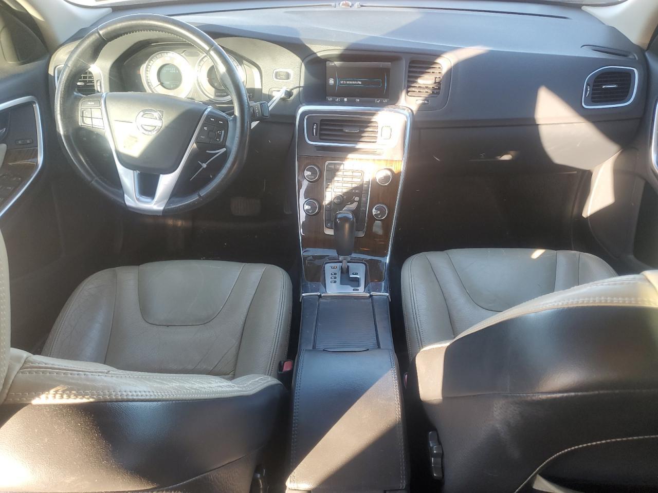 2012 VOLVO S60