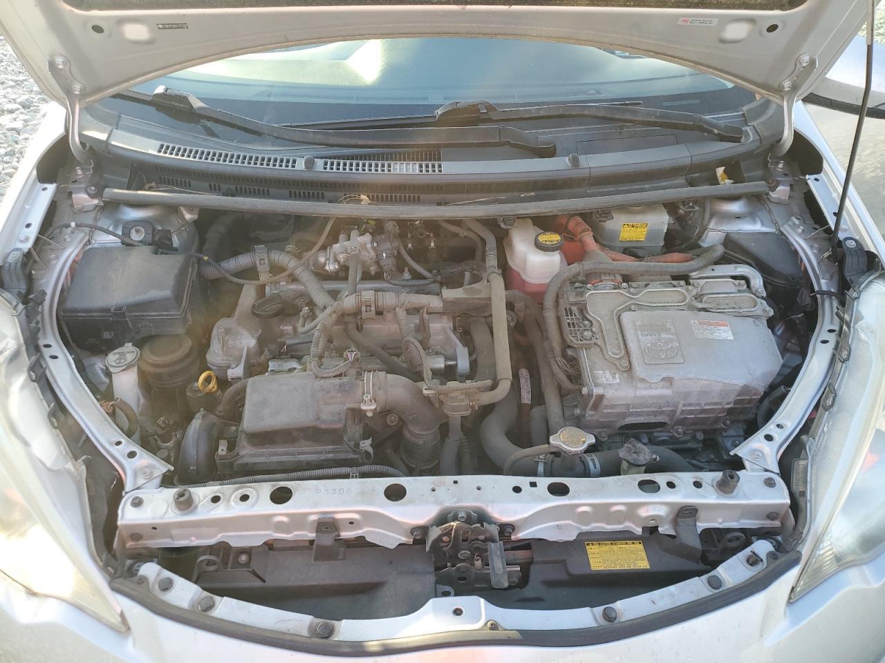 2012 TOYOTA Prius c