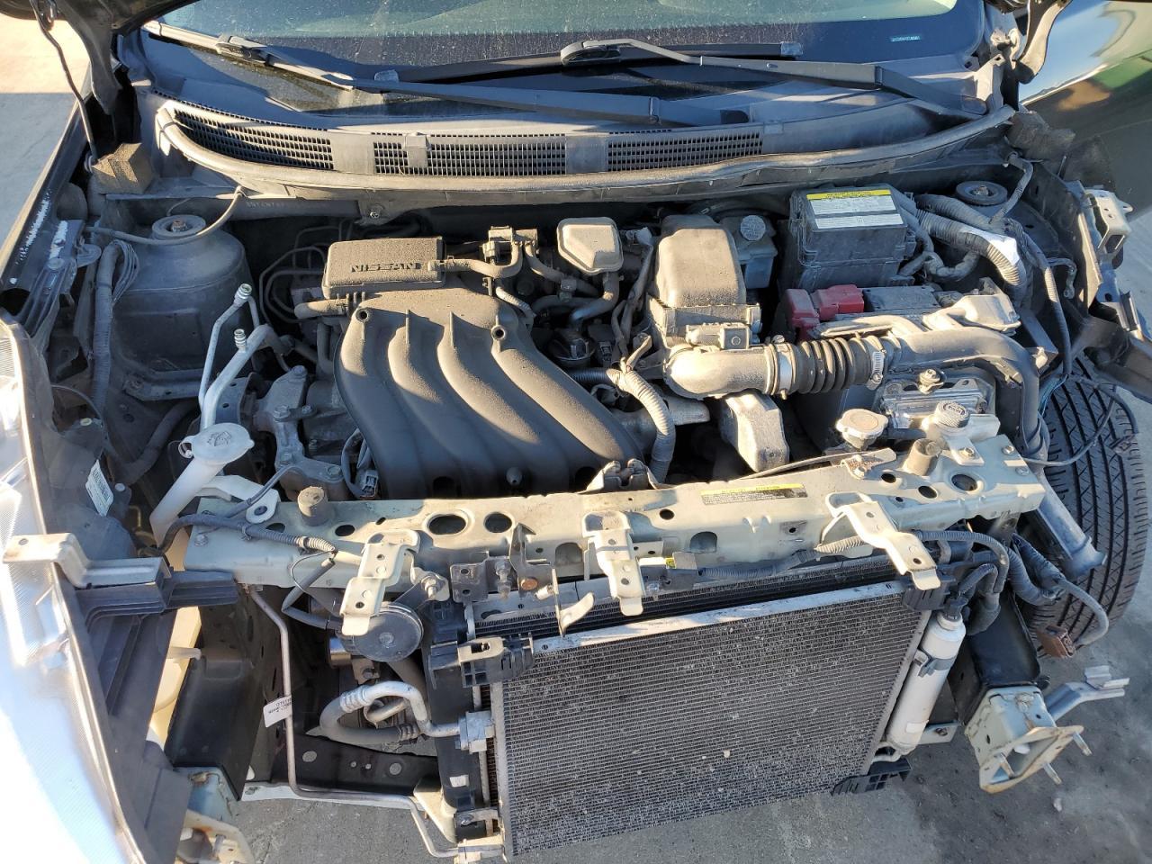 2015 NISSAN VERSA