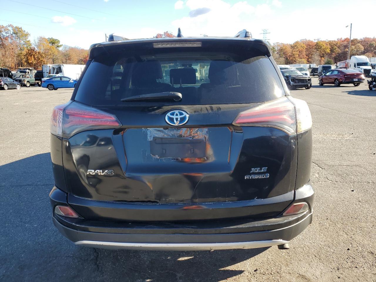 2016 TOYOTA RAV4