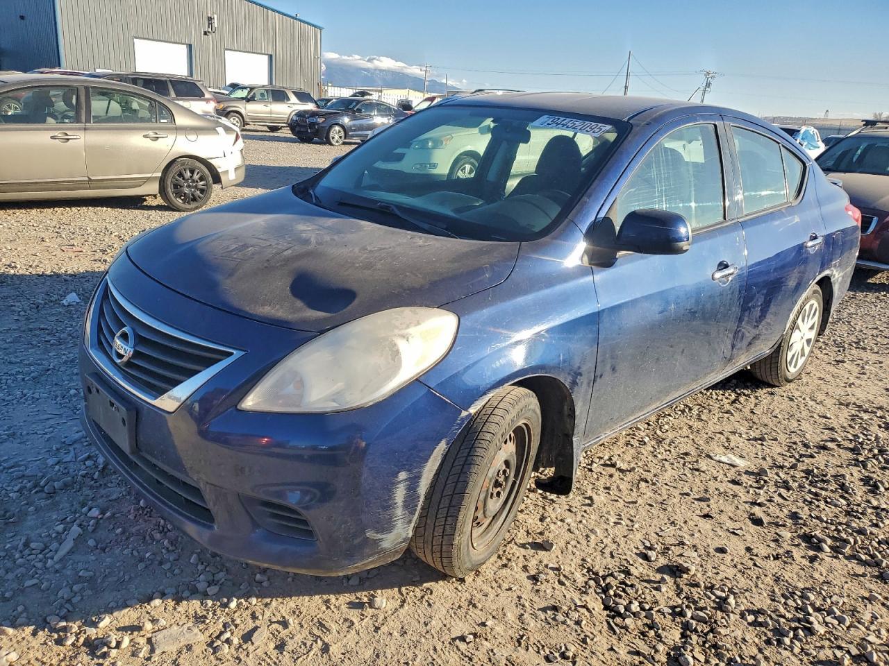 2014 NISSAN VERSA