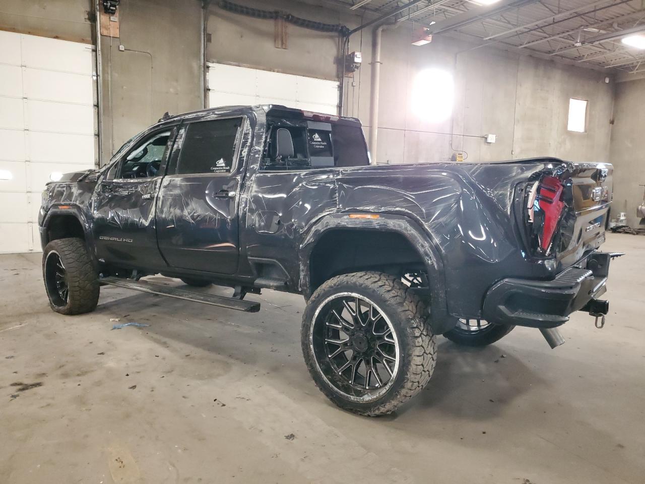 2024 GMC Sierra