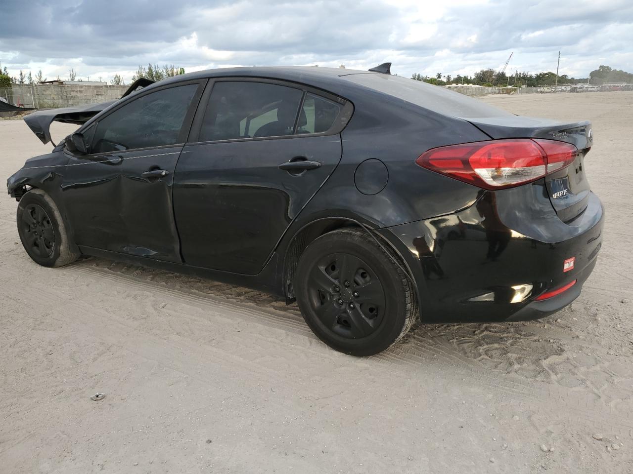 2017 KIA FORTE
