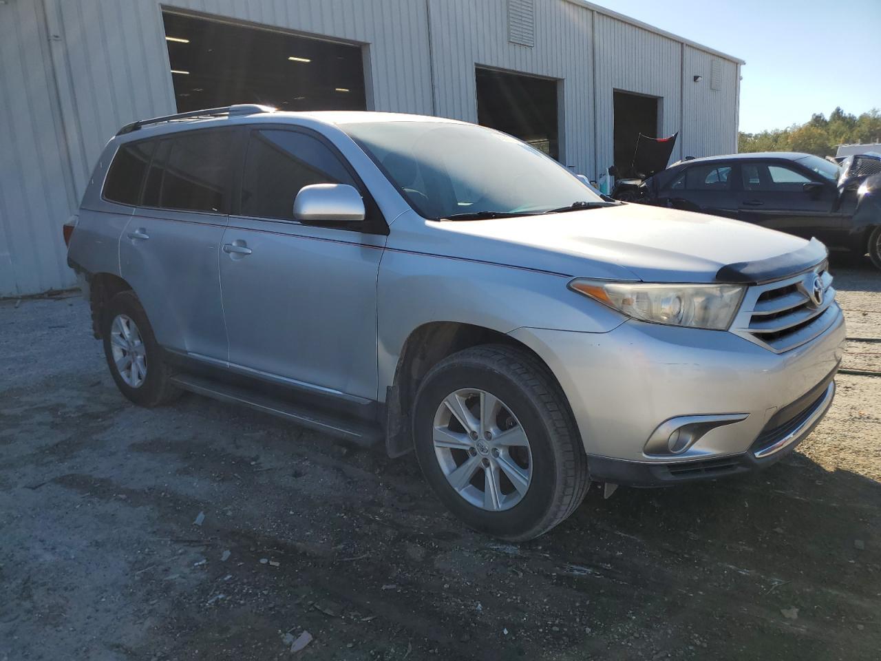 2013 TOYOTA HIGHLANDER