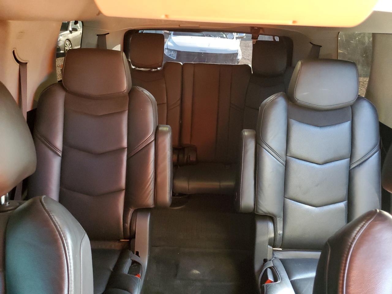 2018 CADILLAC ESCALADE